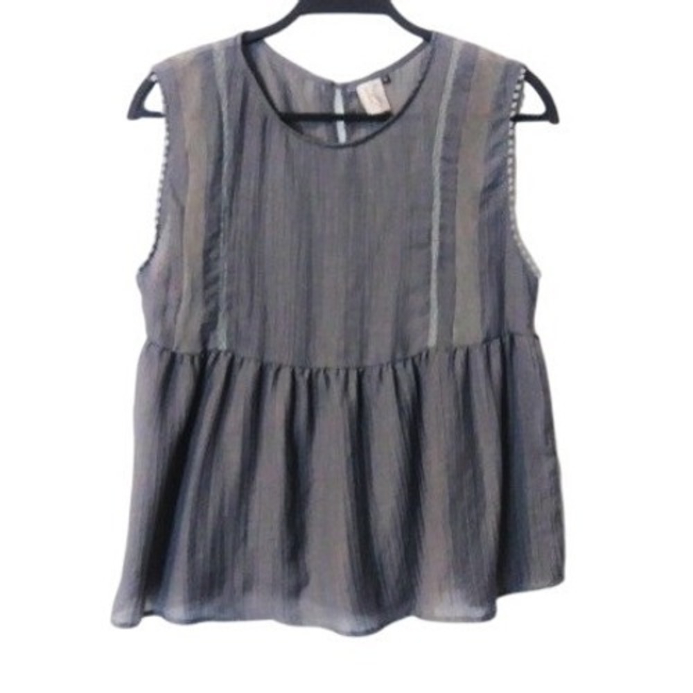 K By Kinnucan's Gray Peplum Blouse Medium